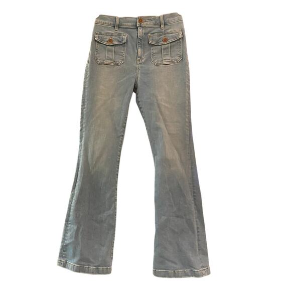 Loft The Slim Flare Sz 28/6 Jeans Light Wash - Picture 1 of 6